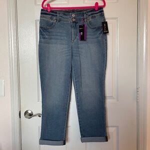 Style & Co NWT Boyfriend Tummy Control High Rise Light Wash Jeans Size 14W